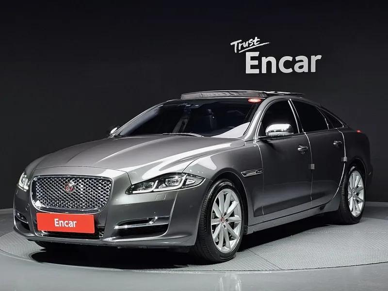 Jaguar All New Xj 3.0D Premium Luxury Swb X351 SAJAA1294HNW06937