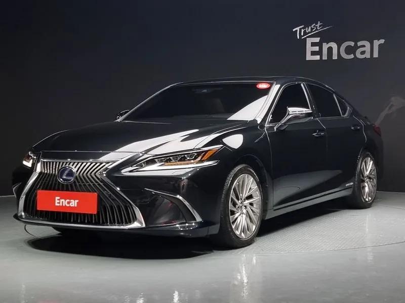 Es300H 7Th Generation Executive JTHBA1C17M2000568