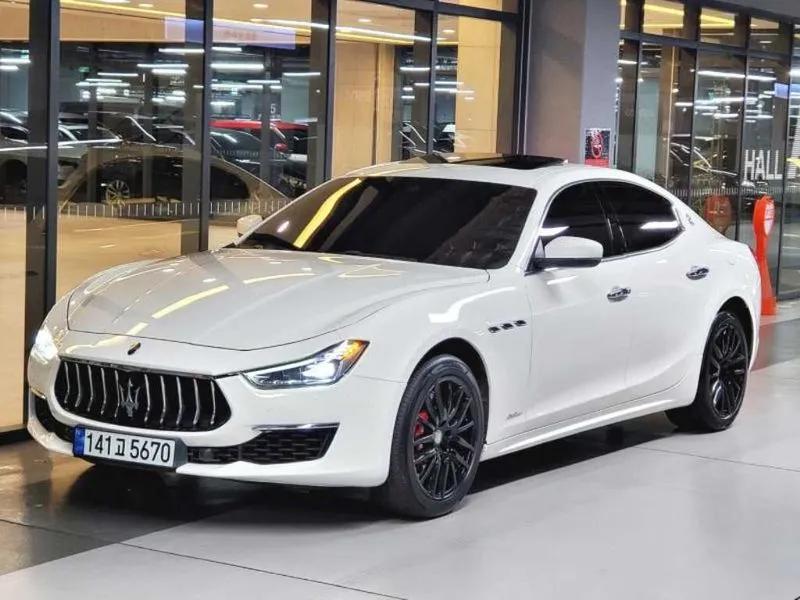 Maserati Ghibli Iii 3.0S Q4, 2018 ZAM57YTG6J1271600