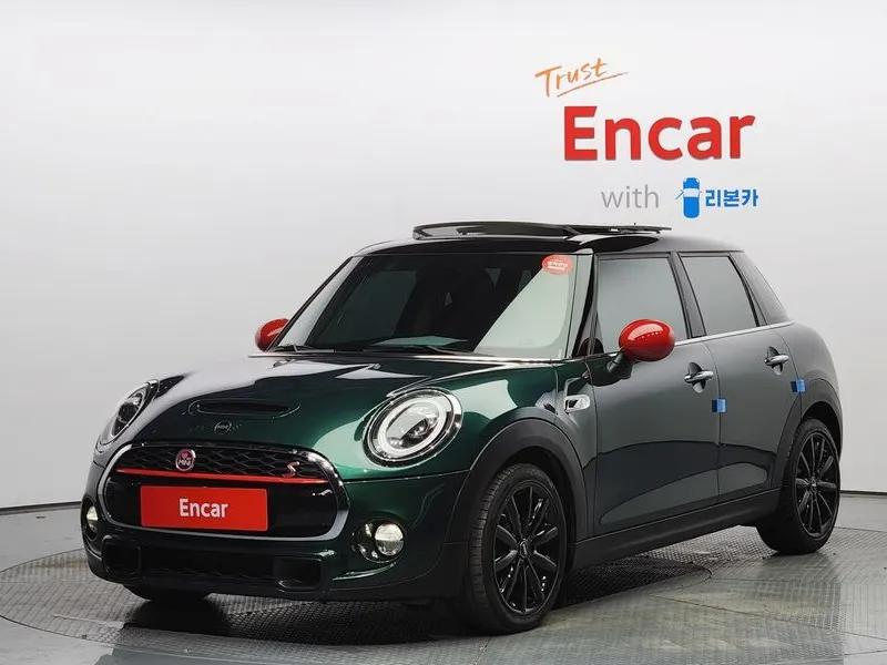 Mini Cooper S 5-Door Basic Model 3Rd Generation WMWXU3104K2H91420