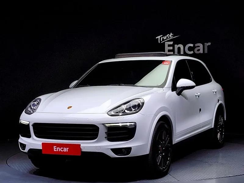 Porsche Cayenne 3.0 Diesel Platinum Edition, 2017 WP1AF2927HLA30480