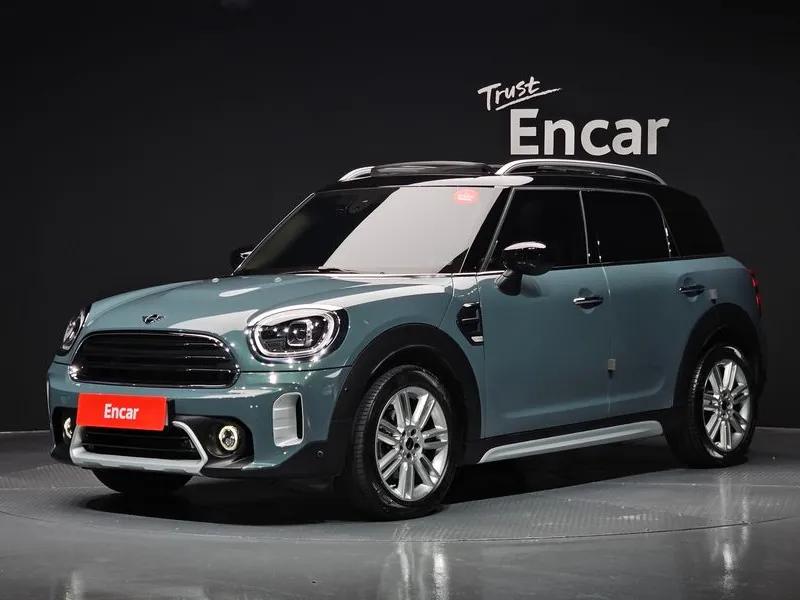 Mini Countryman Classic Plus Launch Pack, 2023 WMW31BR07P3R26636