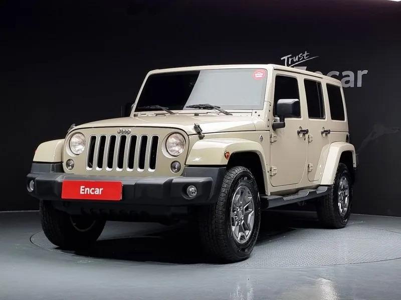 Wrangler (Jk) 3.6 Sahara 4-Door 1C4HJWEG8HL586028