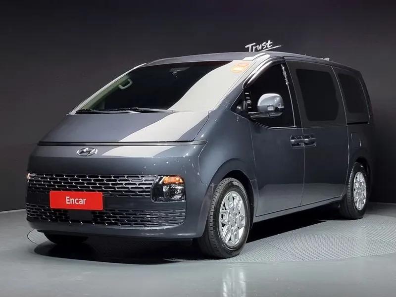 Staria Tourer 9-Seater Modern ENCAR38596907