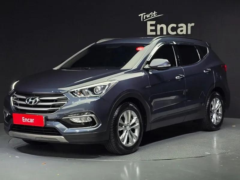 Hyundai Santa Fe Iii Diesel 2.0 2Wd, 2017 KMHSW81UBHU771095