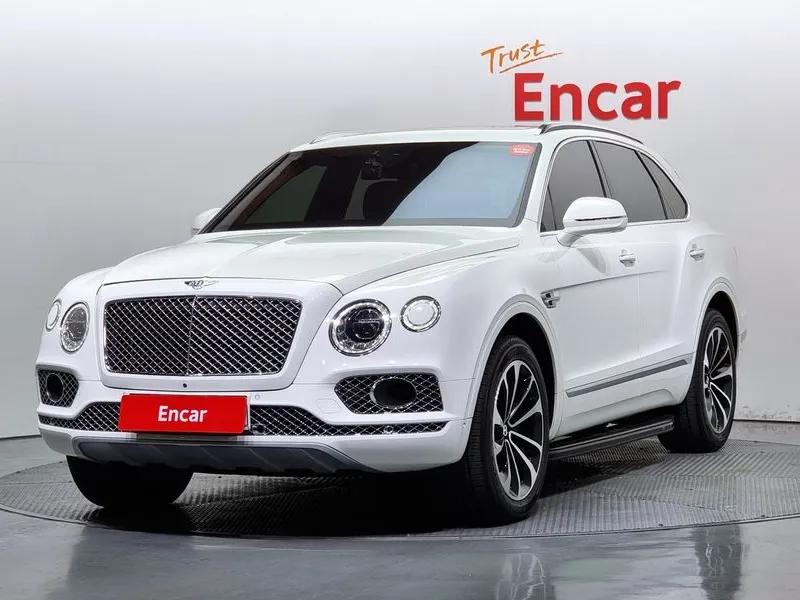 Bentley Bentayga I 6.0W12, 2017 ENCAR38643440