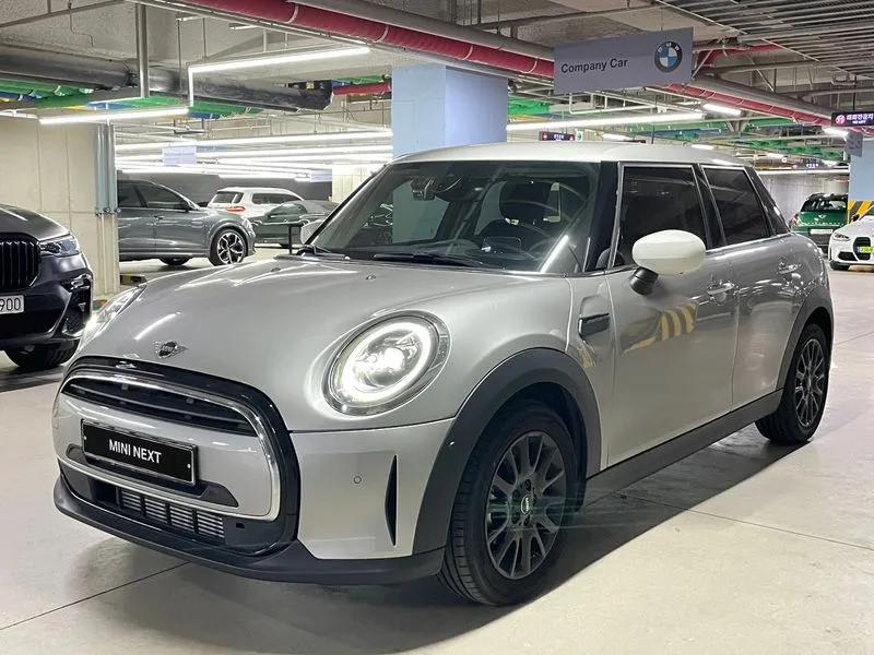 Mini Cooper Classic, 2024 ENCAR38663732