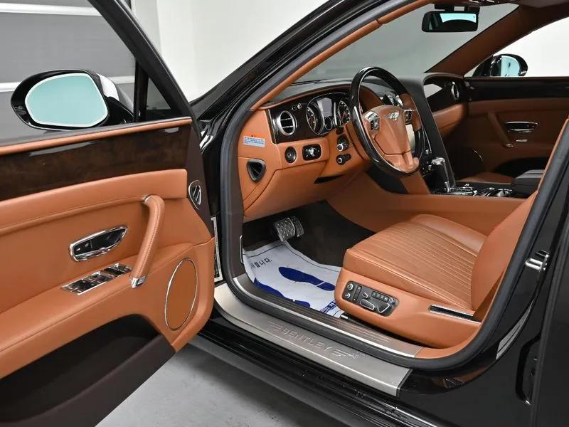 Flying Spur 2Nd Generation 4.0 SCBET53W9HC060981.