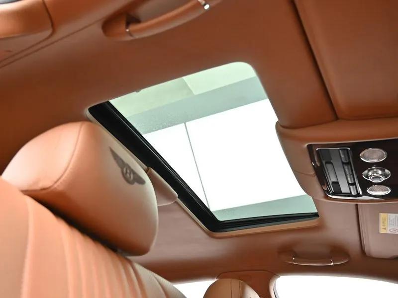 Flying Spur 2Nd Generation 4.0 SCBET53W9HC060981.