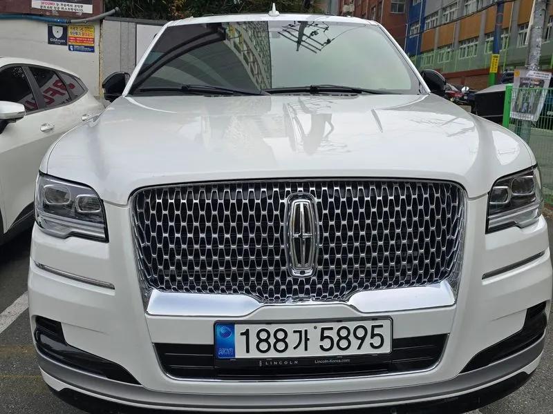 Navigator 4Th Generation 3.5L (8 Seats) ENCAR38706890