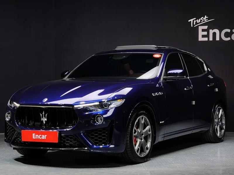 Levante 3.0 Awd Gran Sports ENCAR38772697