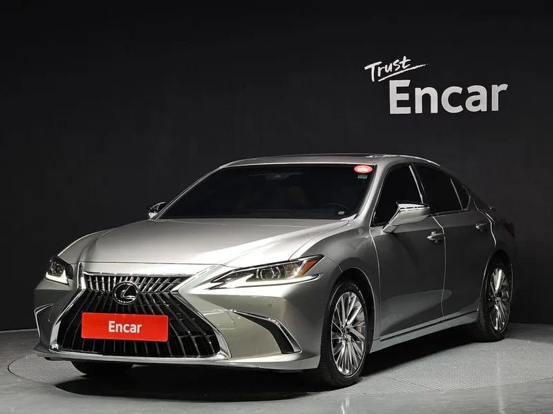 Es300H 7Th Generation Luxury Plus ENCAR38792029