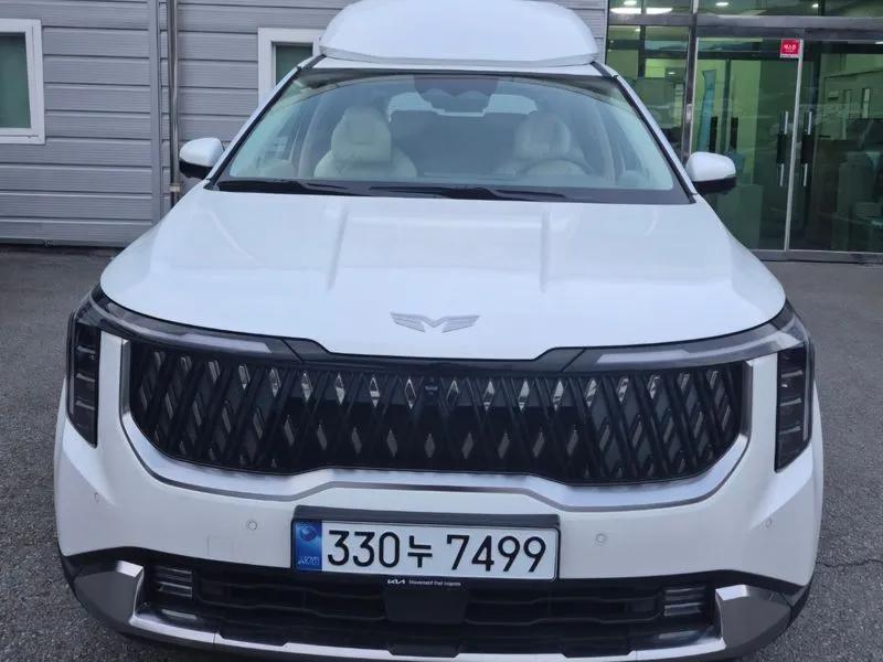 The New Carnival 4Th Generation Gasoline 4-Seater High Limousine Signature ENCAR38797322