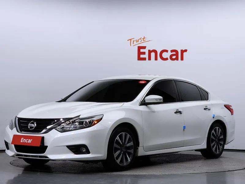 Altima 2.5 Smart L33 1N4AL3AP2HC182051