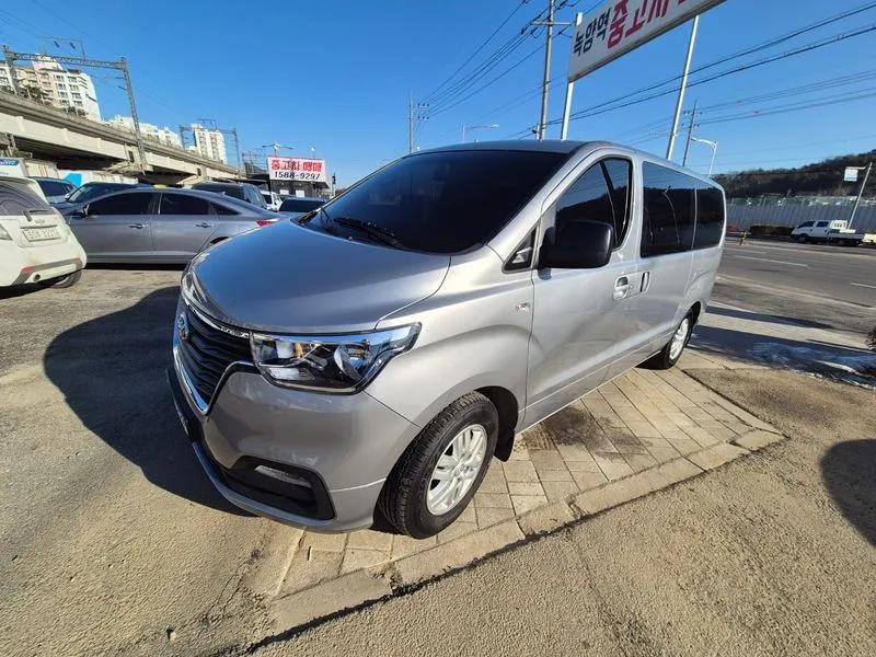 The New Grand Starex Van 3-Seater Smart ENCAR38885601