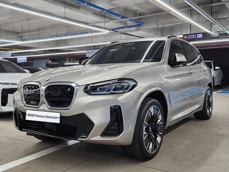 Ix3M Sports WBY41DU05RSE42713