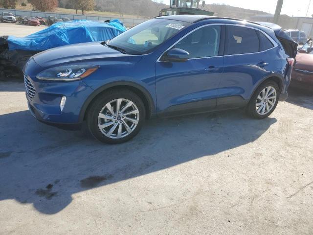 FORD ESCAPE TITANIUM 2022
