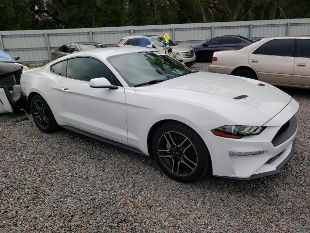 FORD MUSTANG 2020