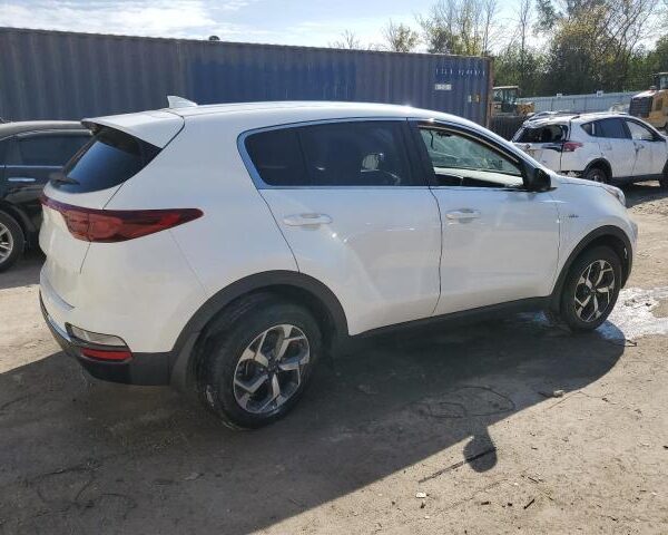 KIA SPORTAGE LX 2022.